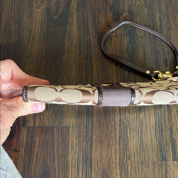 Coach Signature strip Zippy Wallet/Wristlet - Picture 9 of 13